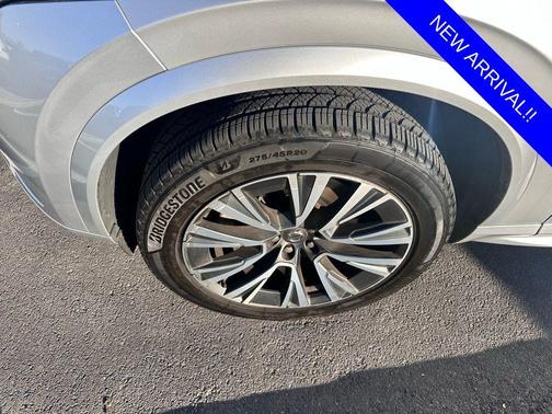 2021 Volvo XC90 T5 Momentum 7 Passenger