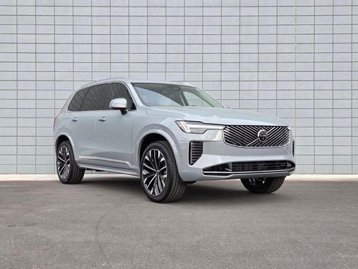 2026 Volvo XC90 B6 Ultra 7-Seater