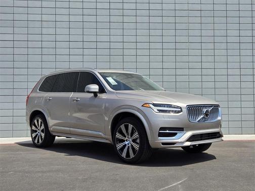 2025 Volvo XC90 Plug-In Hybrid T8 Plus 7-Seater