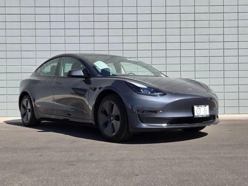 2023 Tesla Model 3 Base