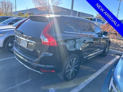 2015 Volvo XC60 T6 Platinum