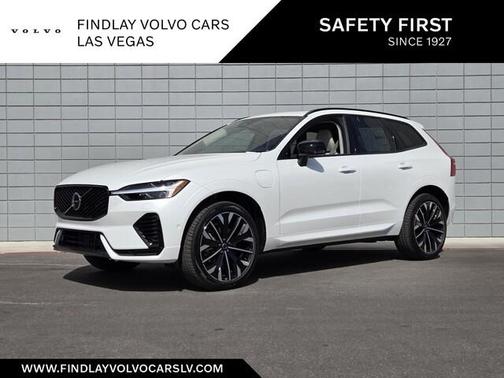 Crystal White 2026 Volvo XC60 Plug-In Hybrid T8 Ultra