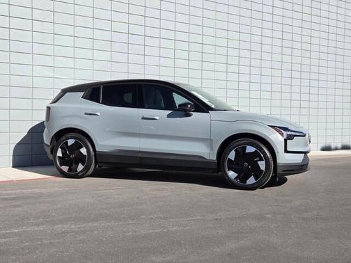 2026 Volvo EX30 Twin Motor Ultra