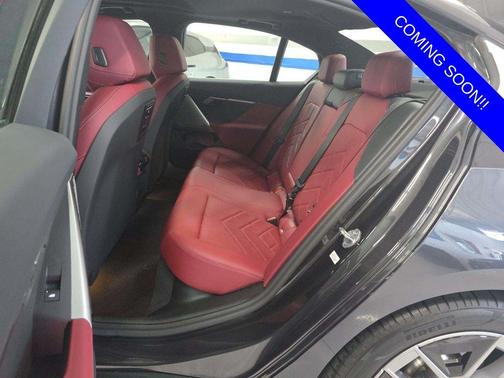 Dark Graphite Metallic 2025 BMW i5 xDrive40