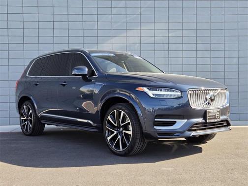 2021 Volvo XC90 Recharge Plug-In Hybrid T8 Inscription Expression 6 Passenger