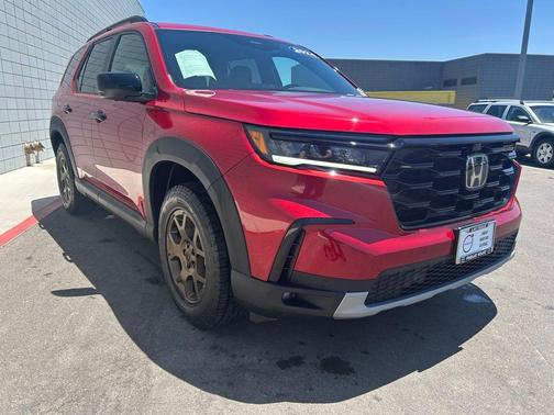 Radiant Red Metallic II 2024 Honda Pilot TrailSport