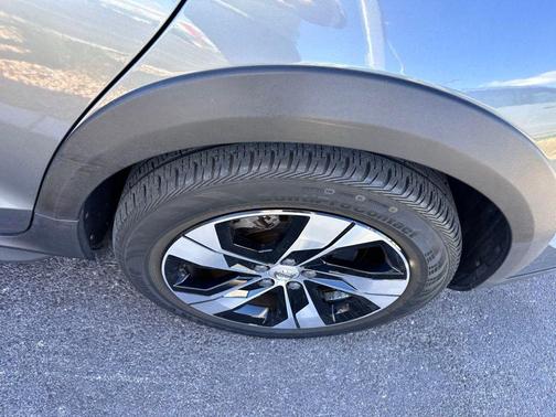 2020 Volvo V60 Cross Country T5