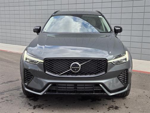 2026 Volvo XC60 Plug-In Hybrid T8 Ultra