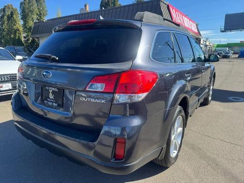 2013 Subaru Outback 2.5i Limited