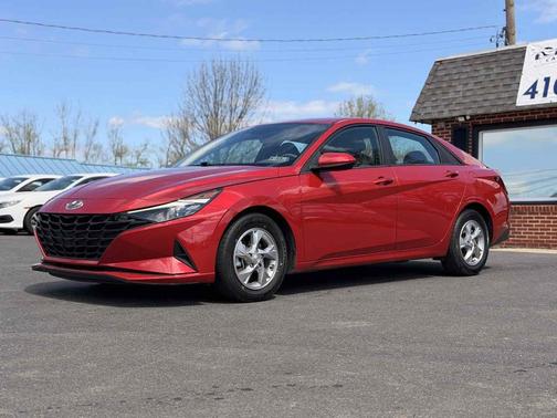 2021 Hyundai ELANTRA SE