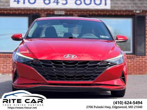 2021 Hyundai ELANTRA SE