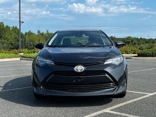 2019 Toyota Corolla XLE