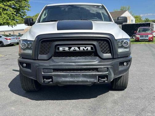 Bright White Clearcoat 2019 RAM 1500 Classic Warlock Quad Cab 4x2 6'4' Box