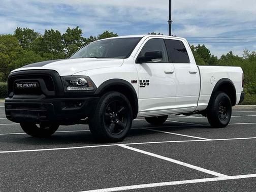 Bright White Clearcoat 2019 RAM 1500 Classic Warlock Quad Cab 4x2 6'4' Box