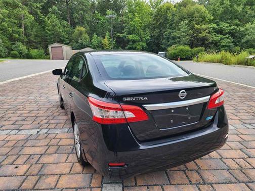 Super Black 2014 Nissan Sentra SV