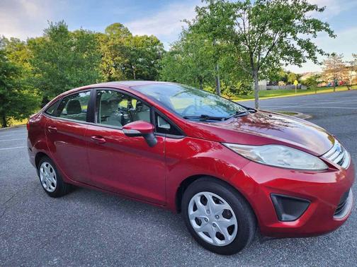 2013 Ford Fiesta SE