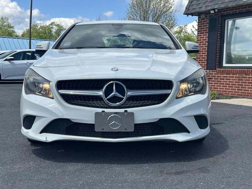 Cirrus White 2015 Mercedes-Benz CLA-Class Base