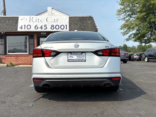 2020 Nissan Altima SR FWD