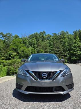Gun Metallic 2019 Nissan Sentra SV