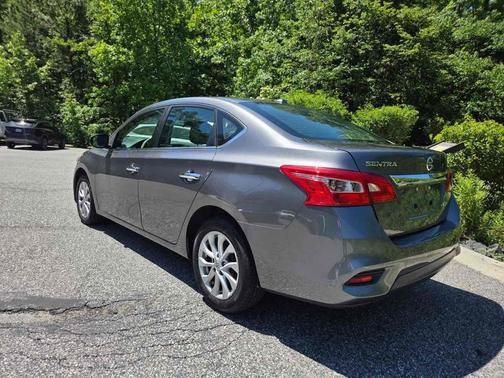 Gun Metallic 2019 Nissan Sentra SV