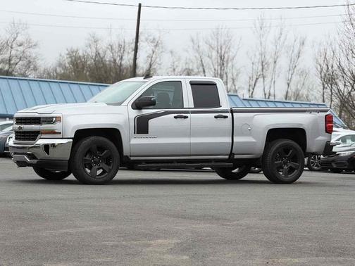 2018 Chevrolet Silverado 1500 Custom