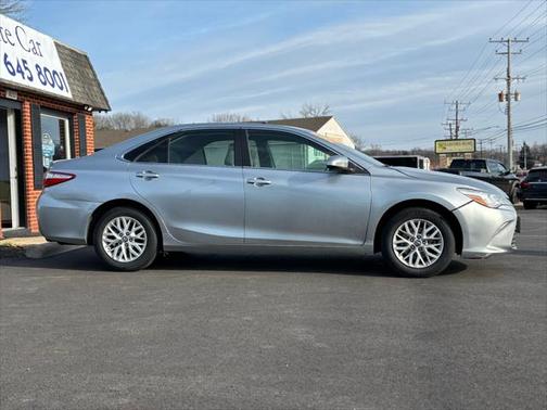 2016 Toyota Camry SE w/Special Edition Pkg
