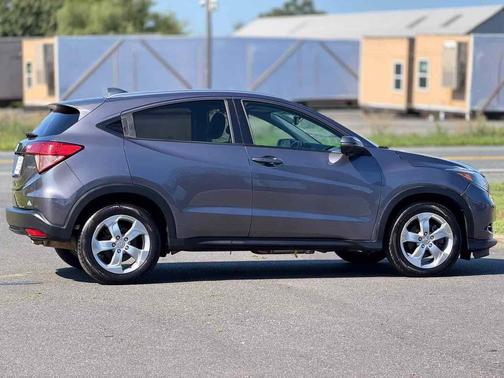 Modern Steel Metallic 2016 Honda HR-V EX-L w/Navigation