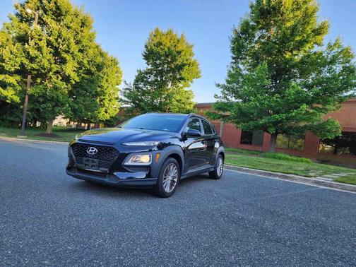 Ultra Black 2018 Hyundai KONA SEL