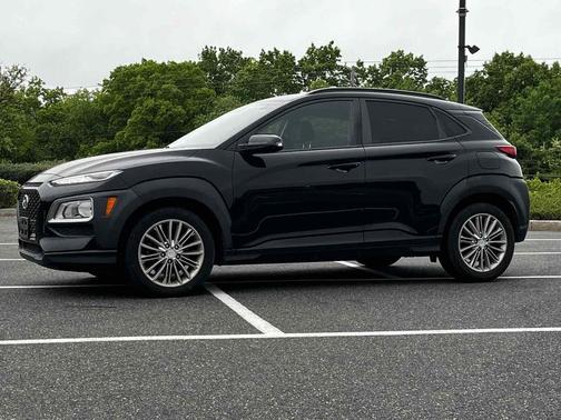 Ultra Black 2018 Hyundai KONA SEL