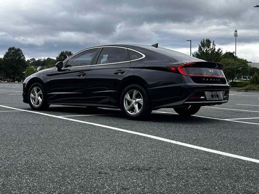 Phantom Black 2020 Hyundai SONATA SE