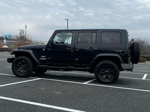 2010 Jeep Wrangler Unlimited Sahara