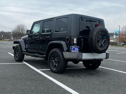 2010 Jeep Wrangler Unlimited Sahara