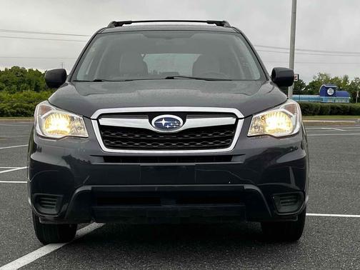 Dark Gray Metallic 2016 Subaru Forester 2.5i Premium