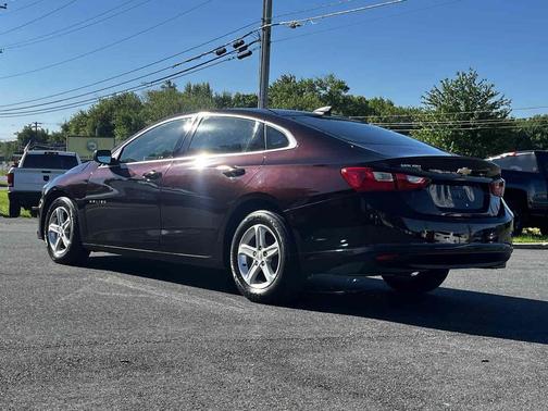 Black Cherry Metallic 2020 Chevrolet Malibu 1LS