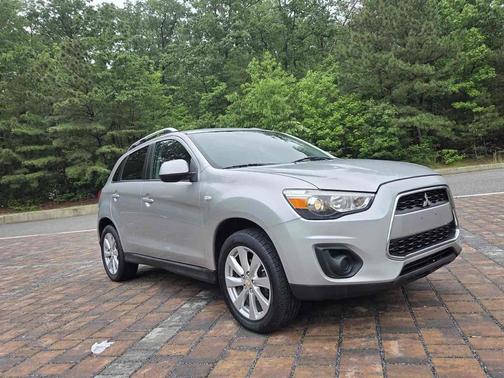 Quick Silver Metallic 2015 Mitsubishi Outlander Sport ES