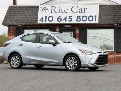 2018 Toyota Yaris iA Base