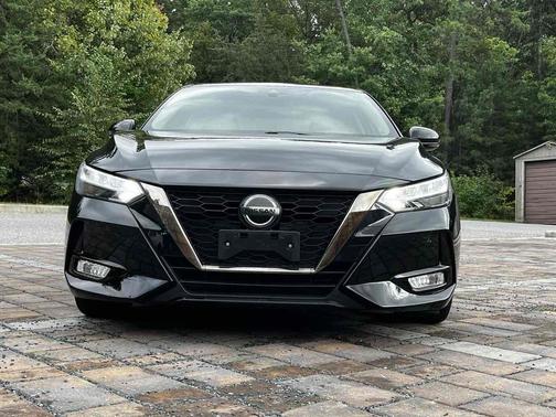 Super Black 2020 Nissan Sentra SR