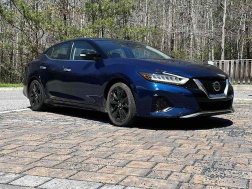 Deep Blue Pearl 2021 Nissan Maxima 3.5 SV