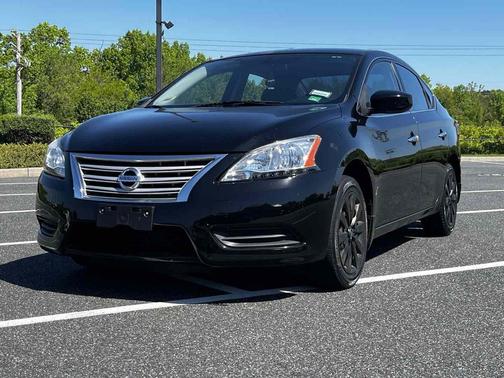 Super Black 2015 Nissan Sentra SV