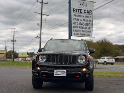 Carbon Black Metallic 2016 Jeep Renegade Justice