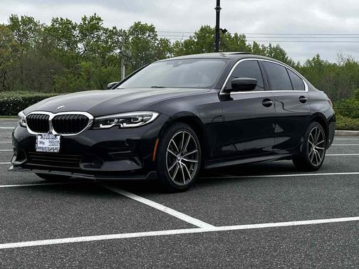 Black Sapphire Metallic 2019 BMW 330 xDrive