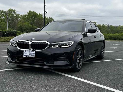 Black Sapphire Metallic 2019 BMW 330 xDrive