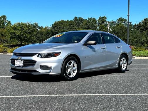 2017 Chevrolet Malibu 1LS