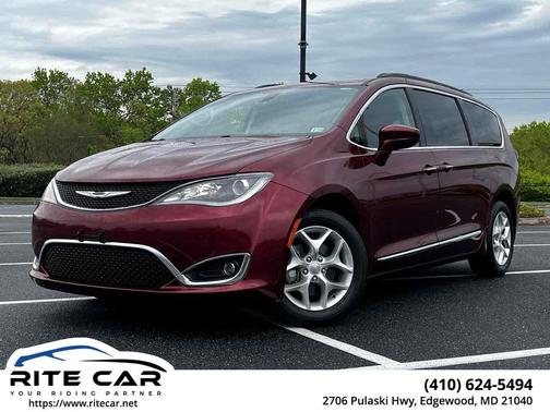 Velvet Red Pearlcoat 2017 Chrysler Pacifica Touring-L