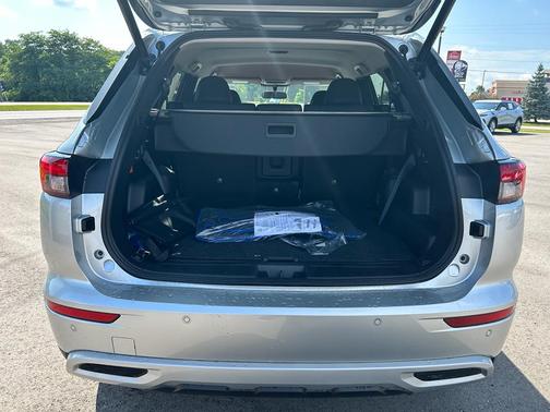 2025 Mitsubishi Outlander PHEV SE S-AWC