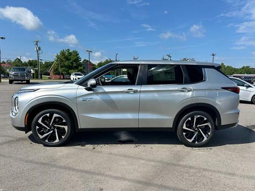 2025 Mitsubishi Outlander PHEV SE S-AWC