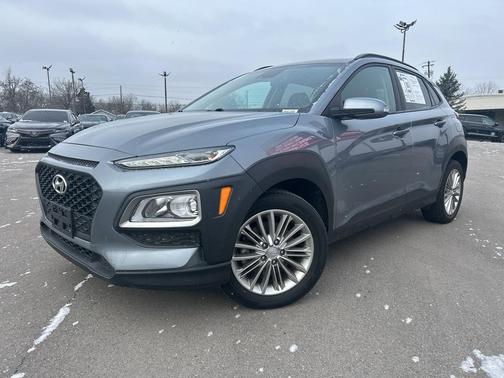 2021 Hyundai KONA SEL