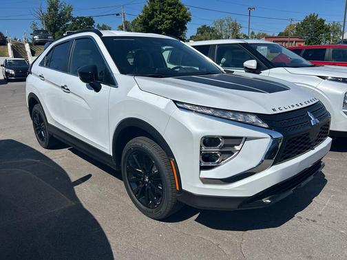 2025 Mitsubishi Eclipse Cross SE