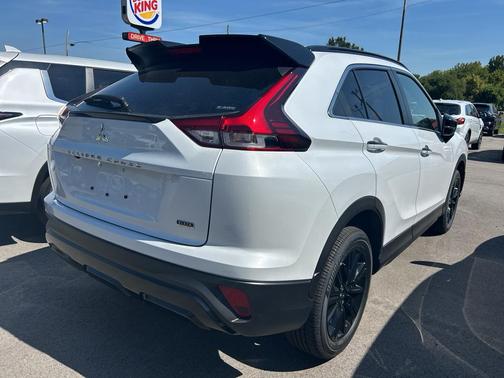 2025 Mitsubishi Eclipse Cross SE