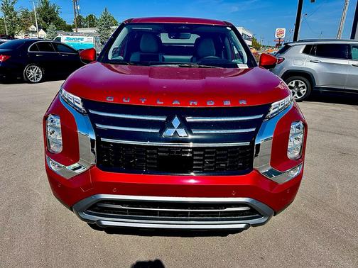 2025 Mitsubishi Outlander SE 2.5 2WD